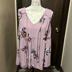 Torrid sleeveless shirt